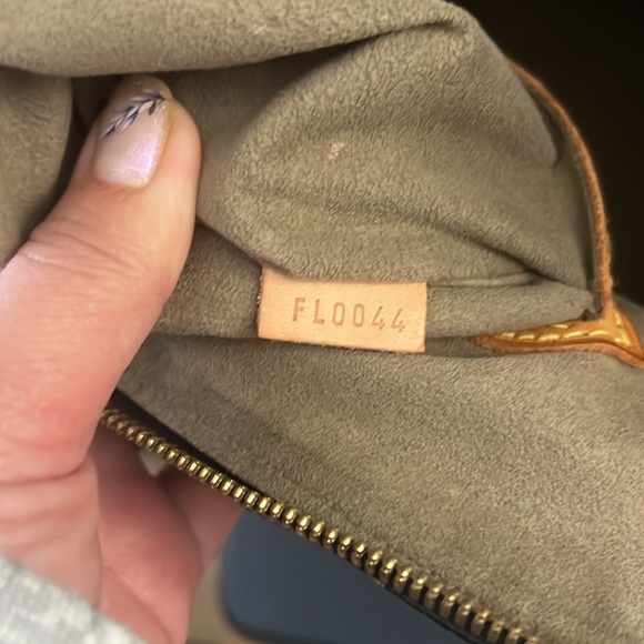 Louis Vuitton Monogram Multicolor Coated Canvas Top Handle Bag - Picture 16 of 16